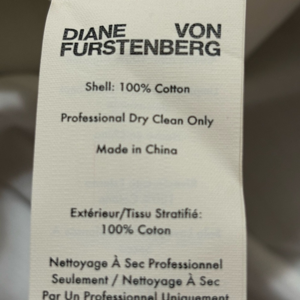 DIANE VON FURSTENBERG
WAIST-TIE TOP WHITE SIZE EXTRA SMALL SLEEVELESS BL… - Picture 6 of 12